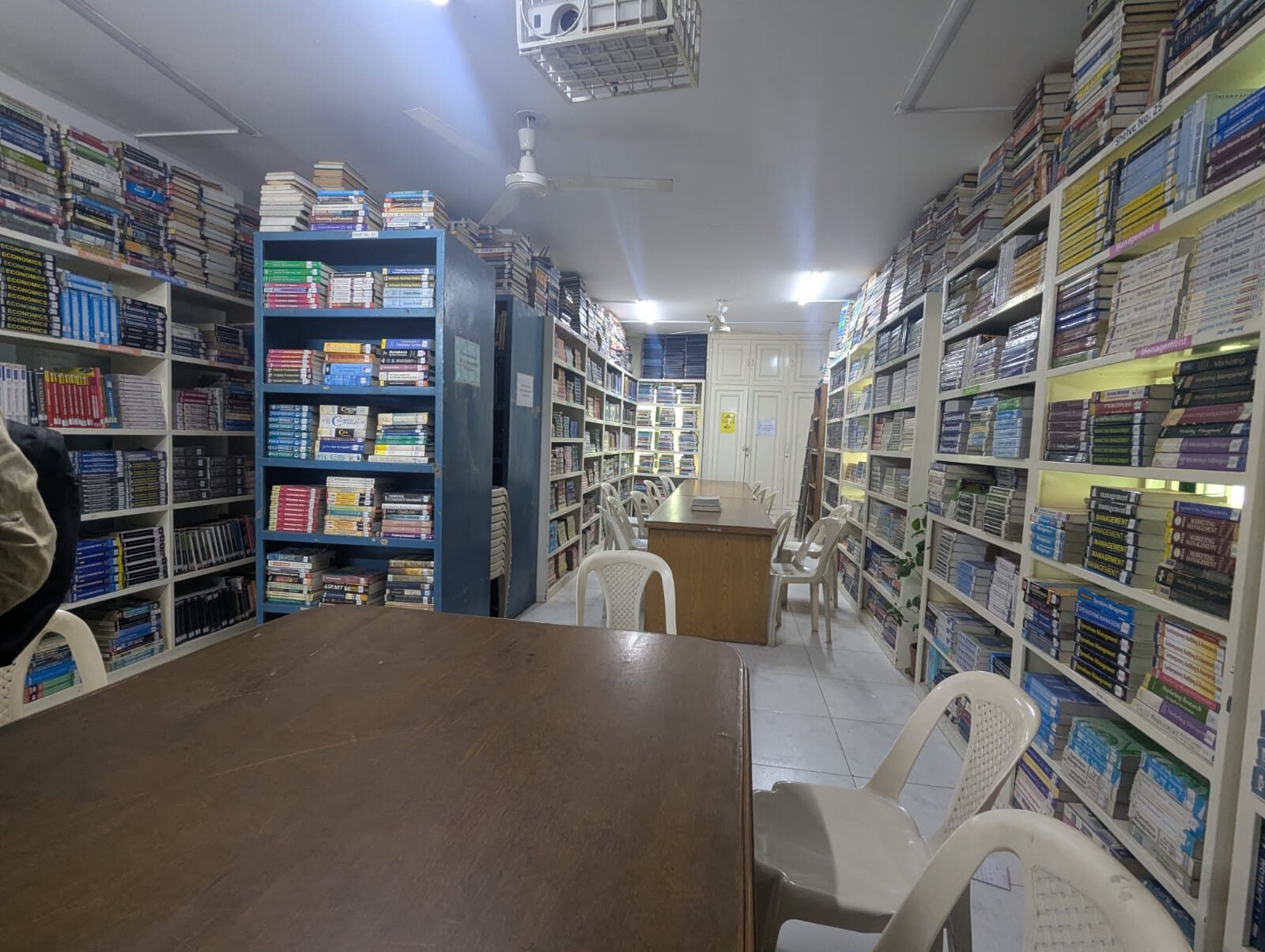 Book stacks and shelves at the Presidency University Library